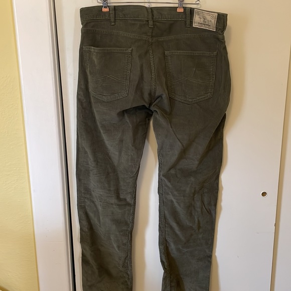 Men's Corduroy Jeans - Regular - Picture 3 of 5